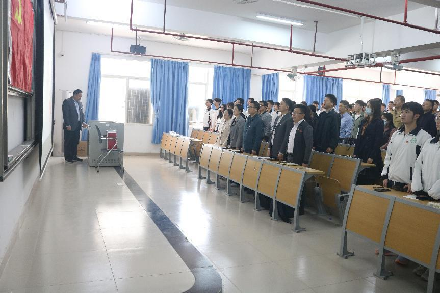 化学化工学院党委顺利召开换届选举大会