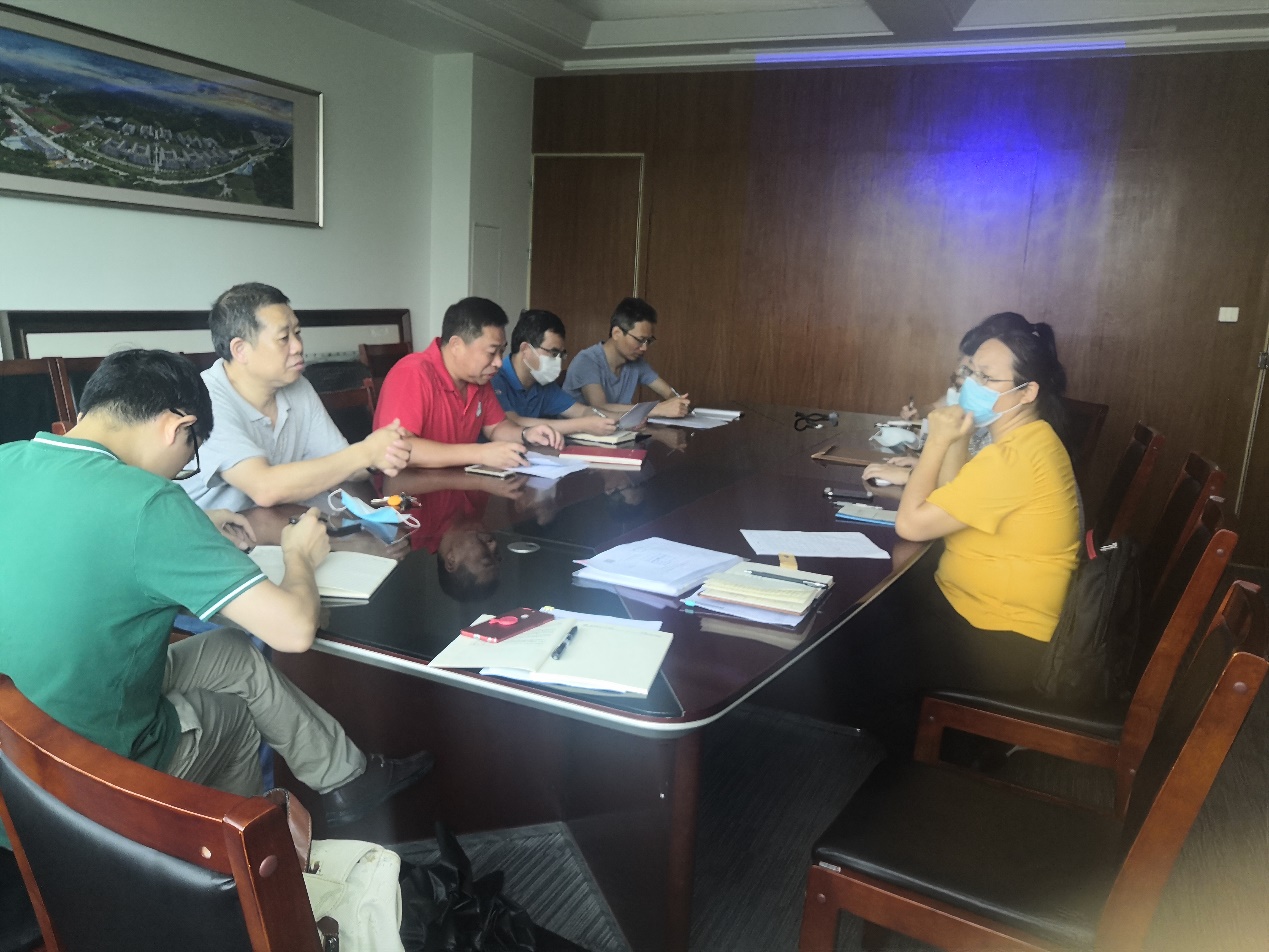 化学化工学院理论中心组学习王烁同志先进事迹